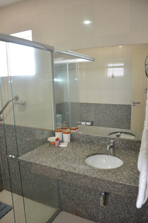 سوروبيم Cristal Hotel المظهر الخارجي الصورة